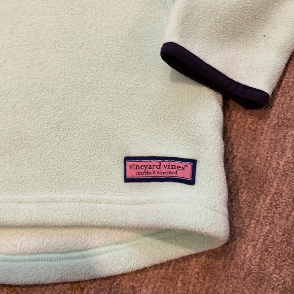 ~Vineyard Vines~ Mint Quarter-Zip Hi-Lo Fleece Top - Picture 5 of 6